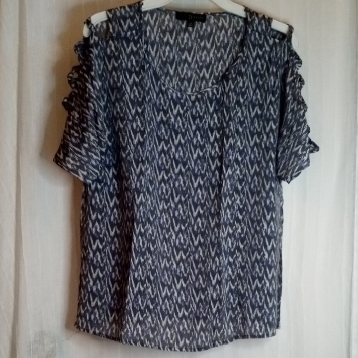 Fred David Blue And White Patterned Blouse